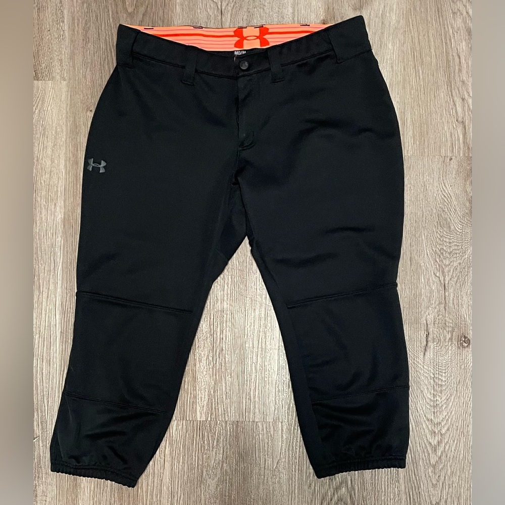 Under Armour Women's Fitted Softball Baseball Pants Capri Black Size M